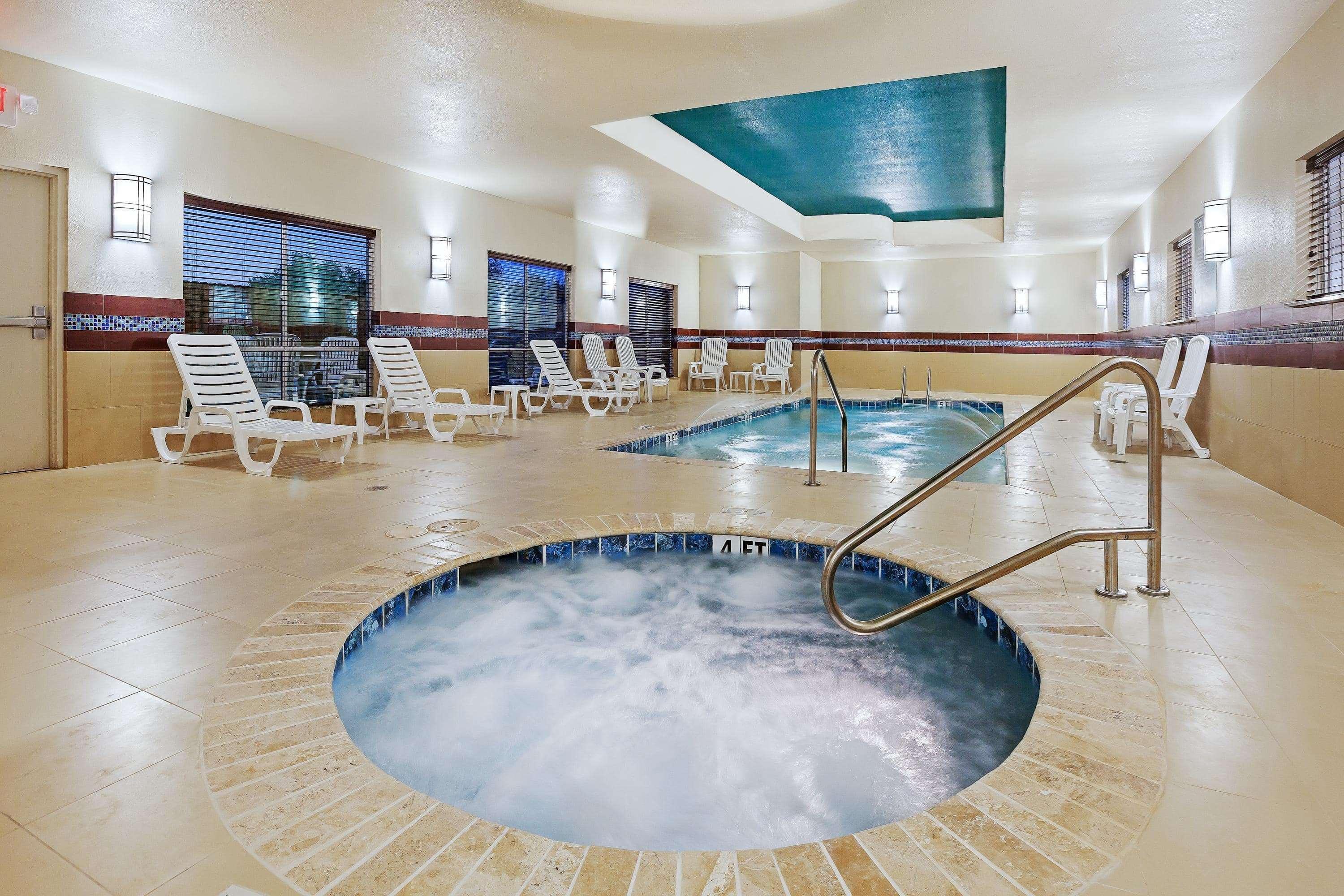 La Quinta By Wyndham Pearsall Ngoại thất bức ảnh