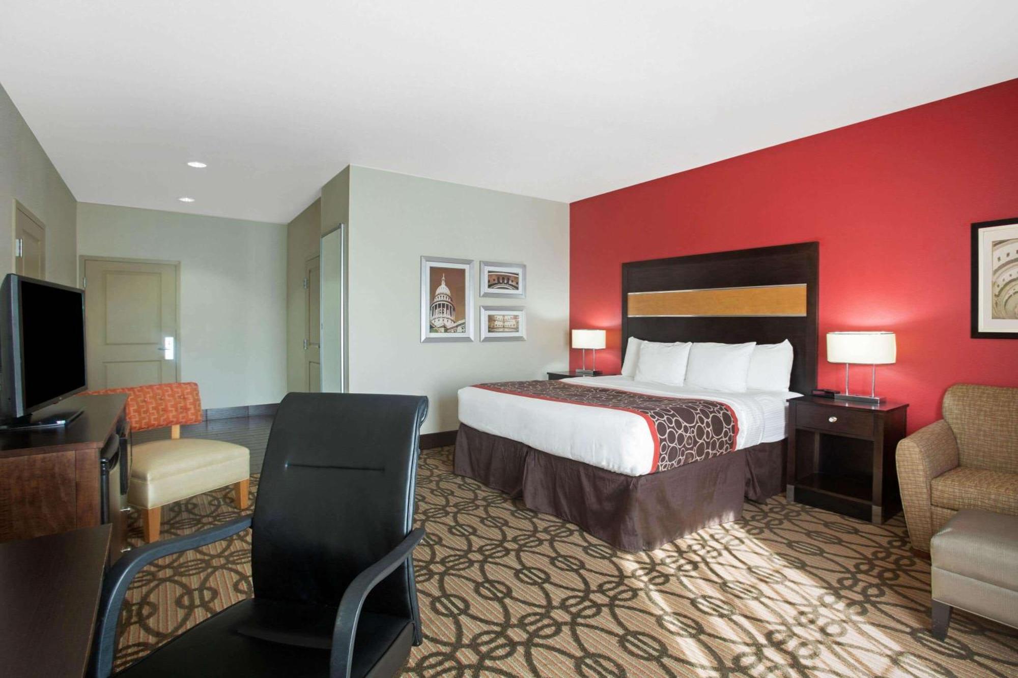 La Quinta By Wyndham Pearsall Ngoại thất bức ảnh